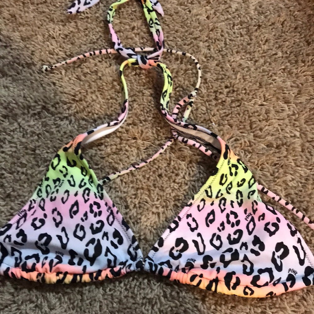 PINK Victoria’s Secret bikini top